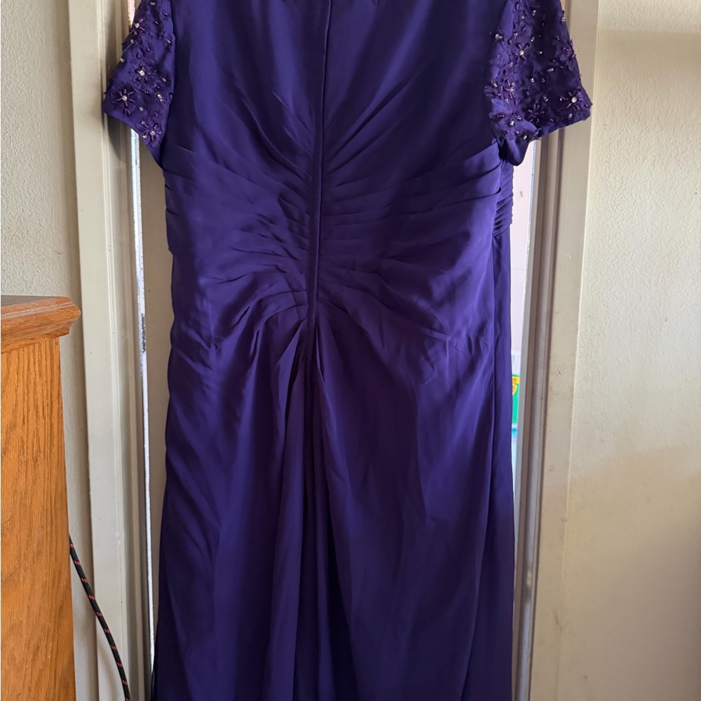 Elegant Purple Evening Gown